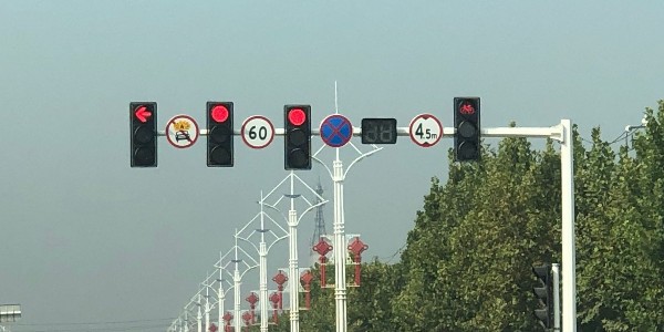 您知道有哪些因素會影響監(jiān)控立桿的價格嗎？